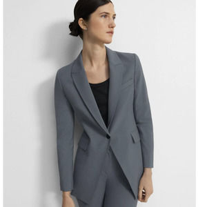Theory Etiennette Blazer in Good Wool